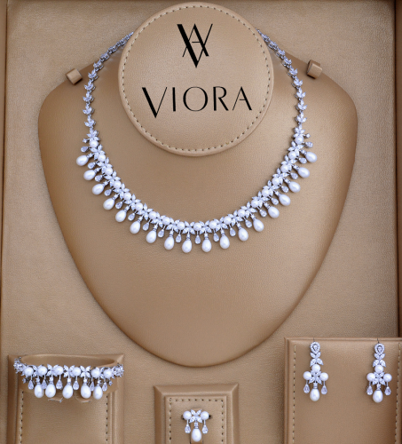 طقم لولو تصميم ألماس