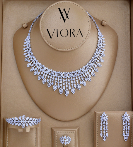 طقم زركون تصميم ألماس