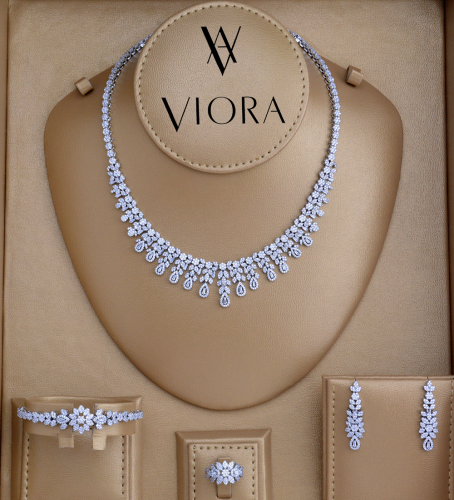 طقم زركون تصميم ألماس