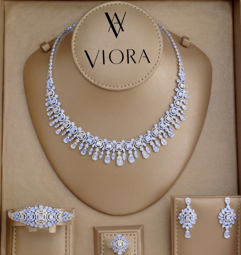 طقم زركون تصميم ألماس