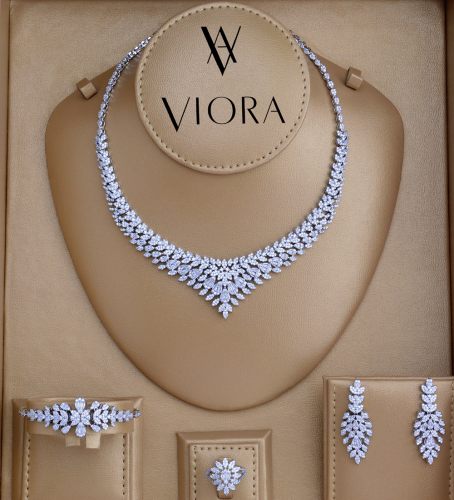 طقم زركون تصميم ألماس