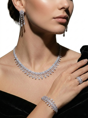 طقم زركون تصميم ألماس