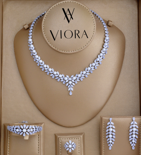 طقم زركون تصميم ألماس