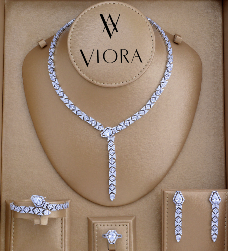 طقم زركون تصميم ألماس