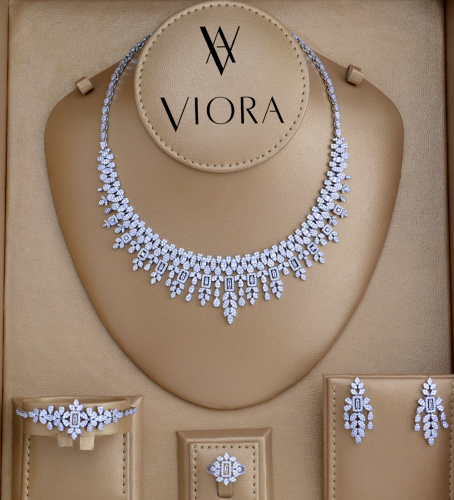 طقم زركون تصميم ألماس