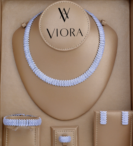 طقم زركون تصميم ألماس