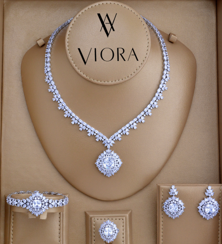 طقم زركون تصميم ألماس