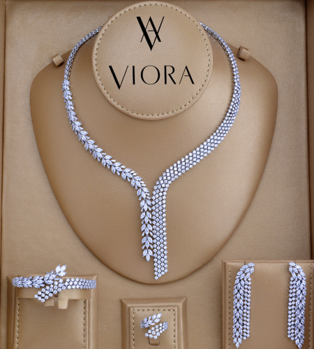 طقم زركون تصميم ألماس