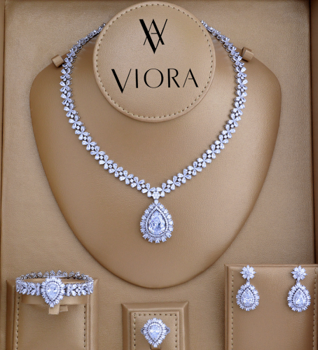 طقم زركون تصميم ألماس