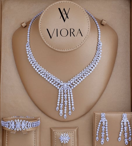 طقم زركون تصميم ألماس