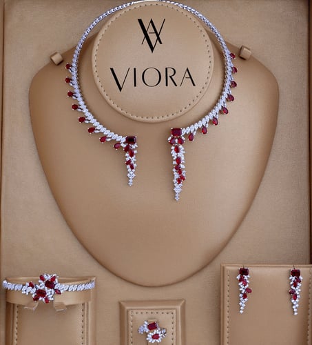 طقم زركون تصميم ألماس