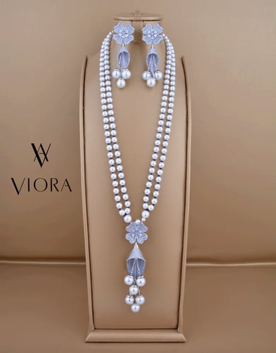 طقم طويل تصميم ألماس