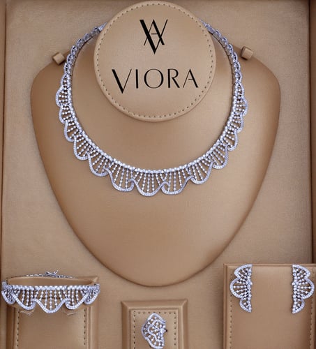 طقم زركون تصميم ألماس