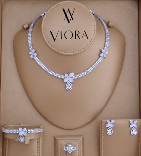 طقم زركون تصميم ألماس