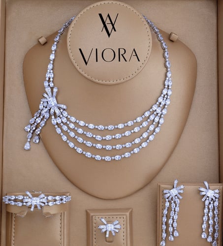 طقم زركون تصميم ألماس