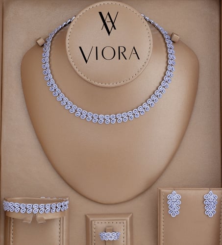 طقم زركون تصميم ألماس