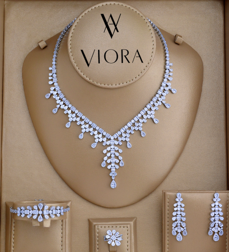 طقم زركون تصميم ألماس