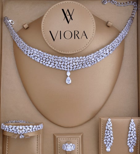 طقم تشوكر تصميم ألماس