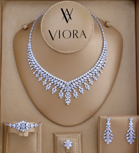 طقم زركون تصميم ألماس