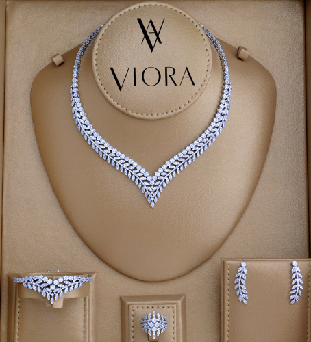 طقم زركون تصميم ألماس