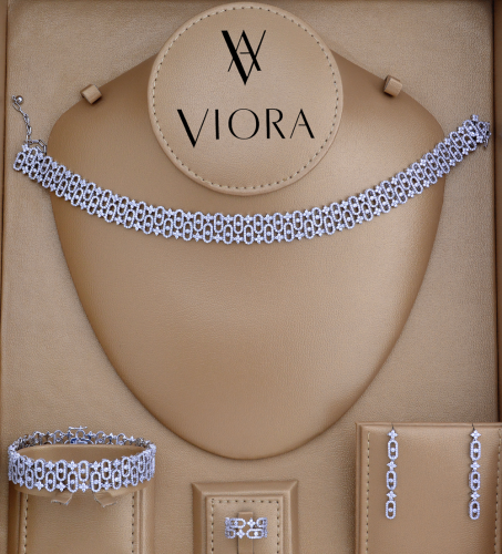 طقم تشوكر تصميم ألماس