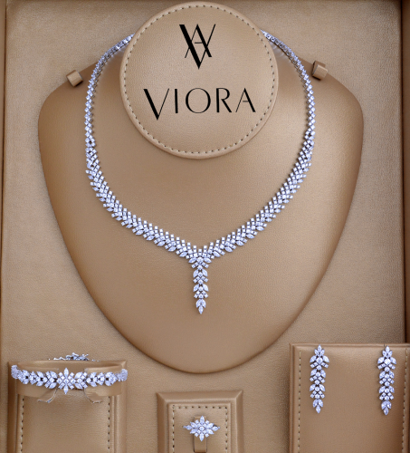 طقم زركون تصميم ألماس