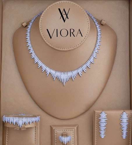 طقم زركون تصميم ألماس