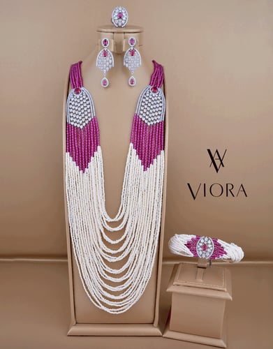 طقم طويل تصميم ألماس