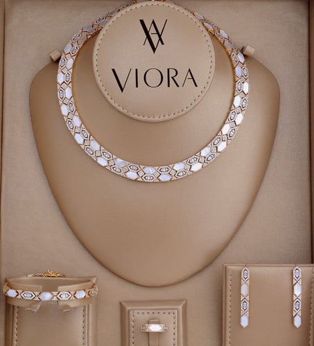 طقم زركون تصميم ألماس