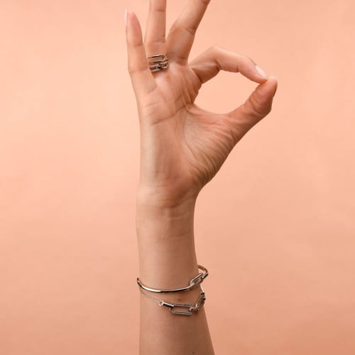 اسوارة مايلي، لون الروديوم، ماركة انفينيتي البريطا...