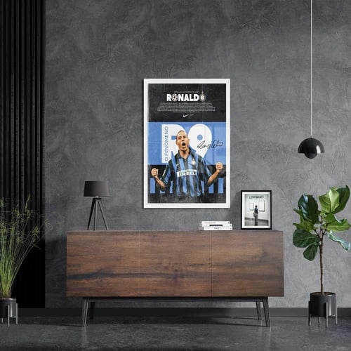 لوحة معدنية | بوستر رونالدو الظاهرة بقميص إنتر ميل...