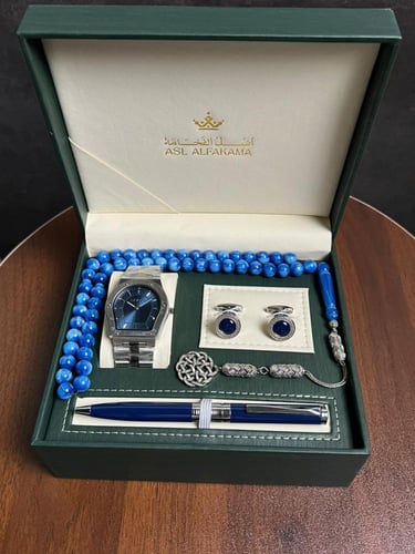 طقم رجالي مع مسباح بكلايت