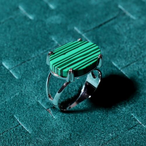 خاتم ملكي مخالب فضة عيار 925 اخضر معرق