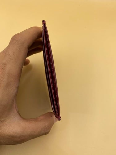 محفظة كارتير كارد هولدر - احمر