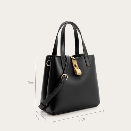 شنطة مميزة حجم متوسط بلون اسود