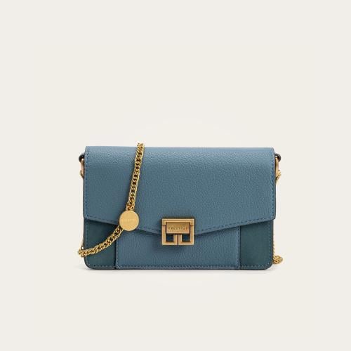 شنطة نسائية كروس بلون كحلي