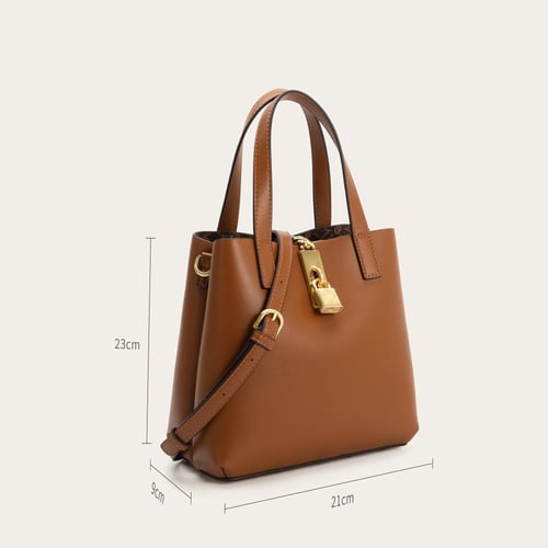 شنطة مميزة حجم متوسط بلون بني