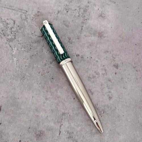 قلم رجالي بلون فضي اخضر