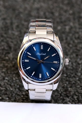 ساعة رجالية شبيهة رولكس باللون الفضي والازرق