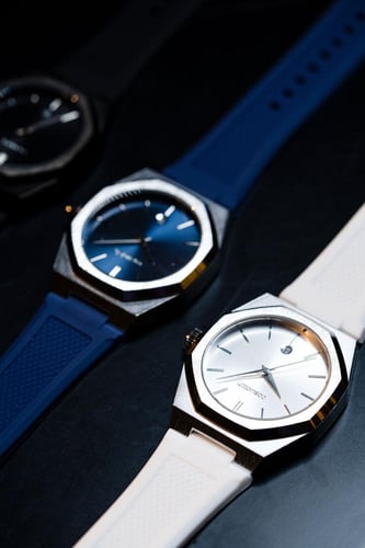 ساعة رجالي ربر بلون ابيض