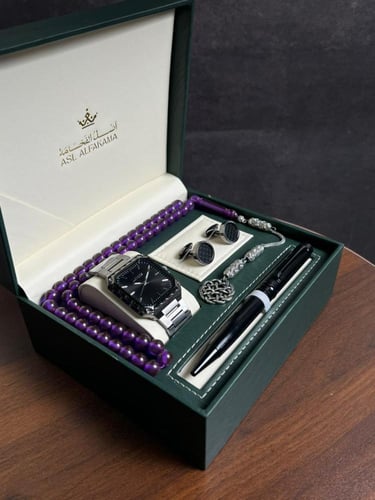 طقم رجالي مع مسباح بكلايت