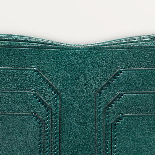 محفظة كارتير - زيتي