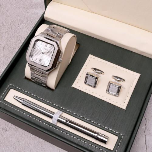 طقم رجالي منسقة مع كبك و قلم