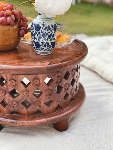 طاولة خشب مجوف ارضية