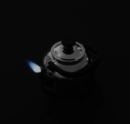 ابريق ولاعة