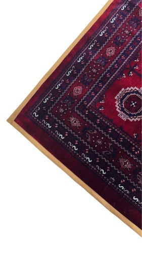 مده تركية رقم 3 معزولة من الخلف