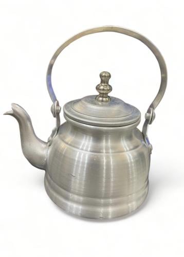 ابريق شبيه يماني قرط منارة