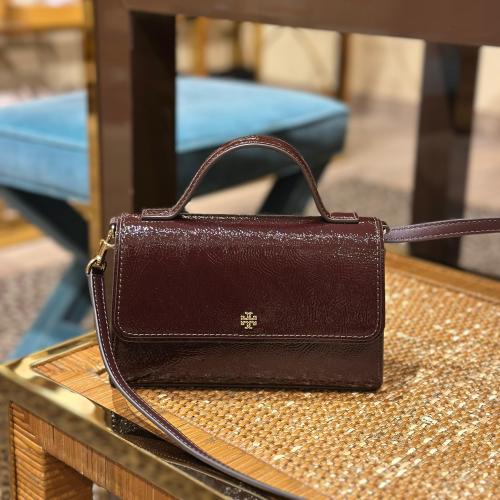 شنطه توري بورش عنابي جلد لامع بمقبض يد