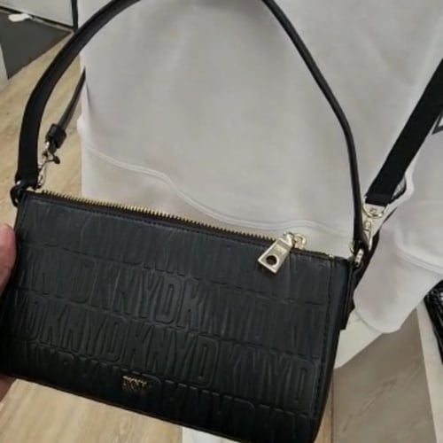 شنطة DKNY كتف