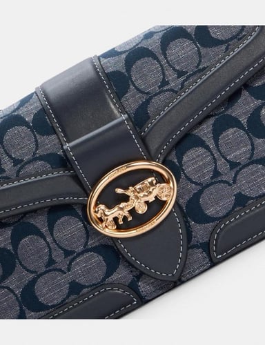 حقيبة كتف كوتش